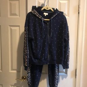 Lucky brand blue/ beige sweat suit size s/p